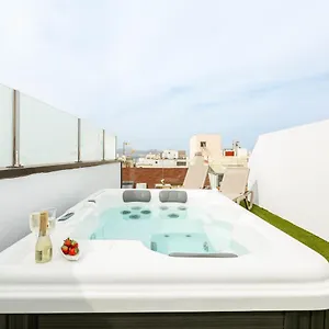 Luxury Penthouse With Jacuzzi La Strada Apartment Las Palmas / Gran Canaria